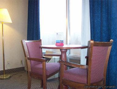 Knights Inn Overland Park Mission Zimmer foto